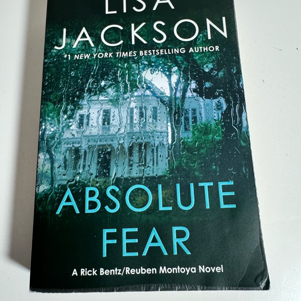 Lisa‎ Jackson 'Absolute Fear' Hardcover Book